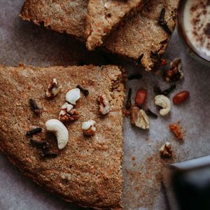 Gahwa Spice Cake