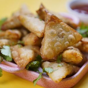 Sesame Seed and Spinach Samosas